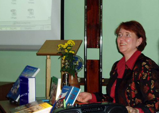 Лектор И.М.Себелева, член Международной Ассоциации писателей и публицистов